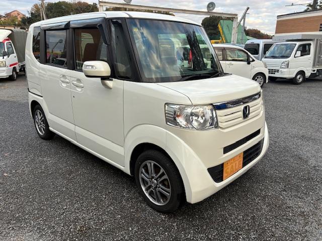 ＮＢＯＸ　ＳＳＰＫＧ　シートヒーター　両側パワスラ タイヤ８部　ＥＴＣ　キズリペア　ナビ交換します