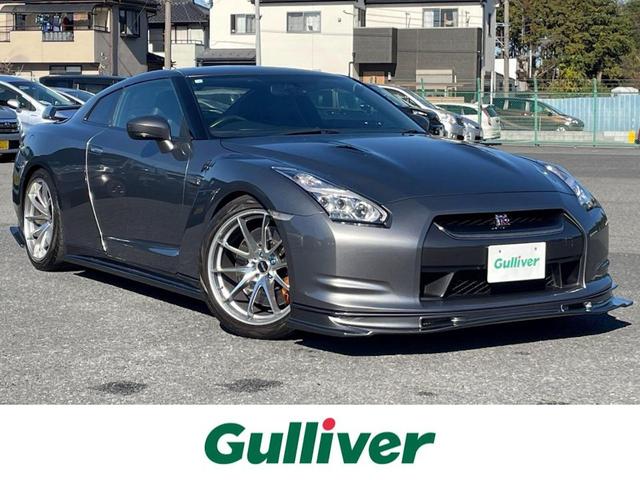 プレミアムエディション　ＭＹ１５純正ＬＥＤヘッドライト　ＮＩＳＭＯスポーツキャタライザー　オーリンズＤＦＶ車高調　ＲＡＹＳ　Ｇ２５リミテッド２０インチＡＷ　ベルテックスＦ／Ｓ／Ｒエアロ　チャージスピードリアディフューザー