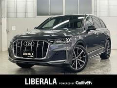 アウディ　Ｑ７　４５　Ｓラインリミテッド　純正ナビ　全方位カメラ