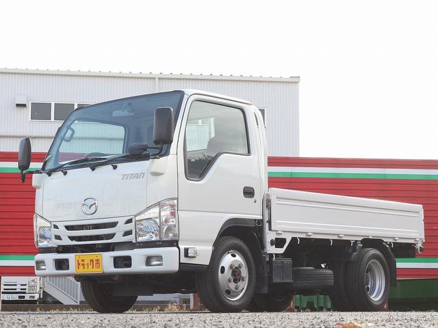 タイタントラック(マツダ) フルワイドロー　２ｔ　全低床平ボディ　４ＷＤ　メモリーナビ＆バックカメラ　ＥＴＣ　左電動格納ミラー 中古車画像