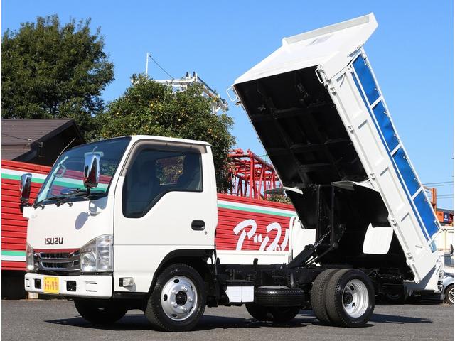 ダンプ　２トン積　５ＭＴ　全低床強化　三方開　ＥＴＣ ２トン積　５速ＭＴ　坂道発進補助　メッキパーツ　コボレーン　あゆみ掛け付
