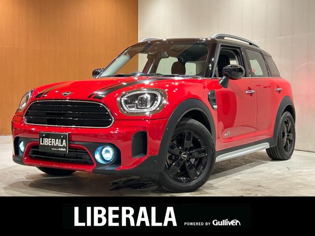 ＭＩＮＩ(ミニ) クーパーＤ　クロスオーバー　オール４　ＣＬＡＳＳＩＣ　ＴＲＩＭ　ドライビングアシストＰＫＧ　ボンネットストライプ 中古車画像