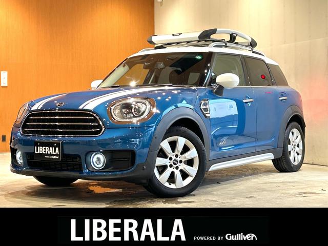 ＭＩＮＩ(ミニ) クーパーＤ　クロスオーバー　オール４　レザーシートＰＫＧ　ＰＥＰＰＥＲパッケージ　ホワイトボンネットストライプ　レザーチェスターブリティッシュオーク　電動フロントシート　シートヒーター　純正ＨＤＤナビ　バックカメラ　パーキングアシスト 中古車画像