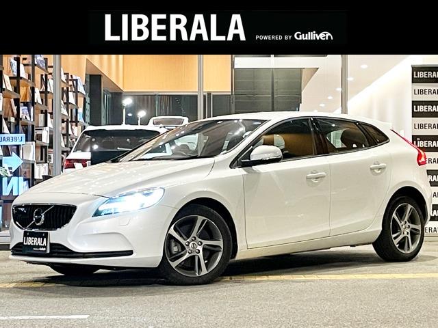 ボルボ V40