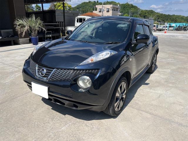 １５ＲＳ　タイプＶ　ドライブレコーダー　ＥＴＣ　ナビ　ＴＶ　アルミホイール　キーレスエントリー　電動格納ミラー　ＣＶＴ　衝突安全ボディ　ＣＤ　ミュージックプレイヤー接続可　ＡＢＳ　エアコン　パワーステアリング