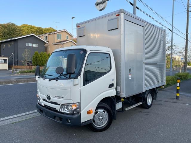 トヨタ トヨエース ．０フルフラットロー　２１７ｘ１７９ｘ３１４　ＥＴＣ　２ｔ　パネルバン　ＡＴ　後輪ダブル　衝突被害軽減システム　レーンアシスト　ＥＴＣ　バックカメラ　アイドリングストップ　ＥＳＣ　エアコン　パワーステアリング　パワーウィンドウ