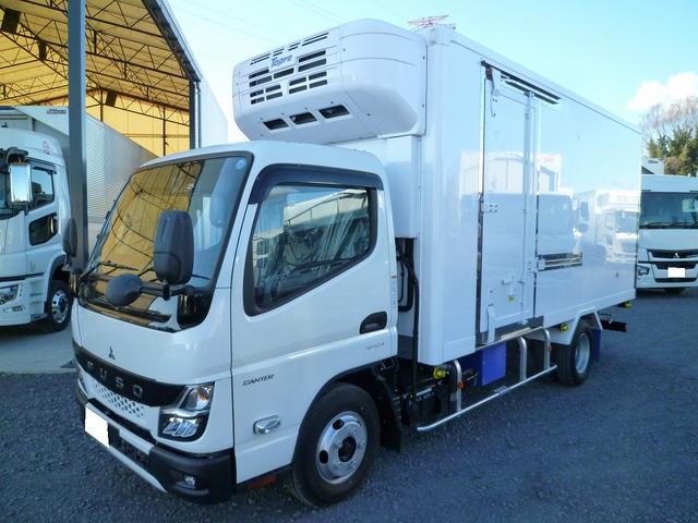 　２ｔ標準ロング　冷蔵冷凍車（低温）　ＧＶＷ５ｔ未満　サイドドア　全低床