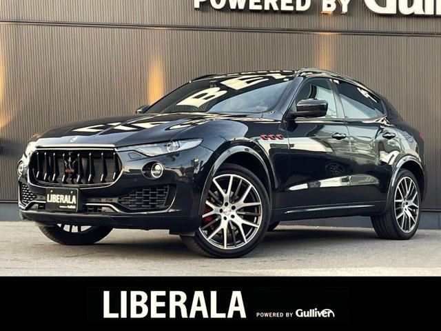 レヴァンテ(マセラティ) ベースグレード　サンルーフ　エアサス　黒革シート　純正ナビ　ＡｐｐｌｅＣａｒＰｌａｙ　ＡｎｄｏｒｏｉｄＡｕｔｏ　地デジ　３６０°カメラ　パワーシート　シートヒーター　パワーバックドア　クルコン　ＨＩＤライト　ＥＴＣ 中古車画像