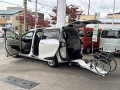 シエンタ G ウェルキャブ 車いす仕様車 スロープ タイプ3 助手席回転シート 電動固定装置 スマートキー プッシュスタート 運転席側シートヒーター ナビTV Bluetooth バックカメラ 両側電動スライドドア 中古車画像