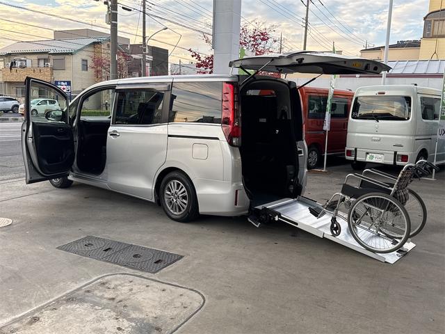 エスクァイア(トヨタ) Ｘｉ　福祉車両　ベースＸｉ　ウェルキャブ　スロープ　タイプ１　車いす１基＋６名 中古車画像