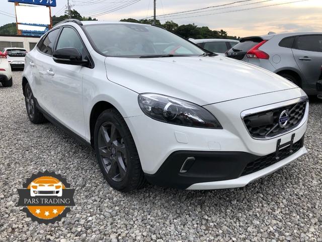 Ｖ４０ クロスカントリー　Ｔ５　ＡＷＤ（1枚目）