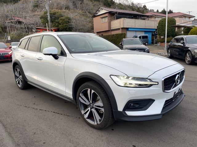 Ｖ６０(ボルボ) クロスカントリー　Ｔ５　ＡＷＤ 中古車画像