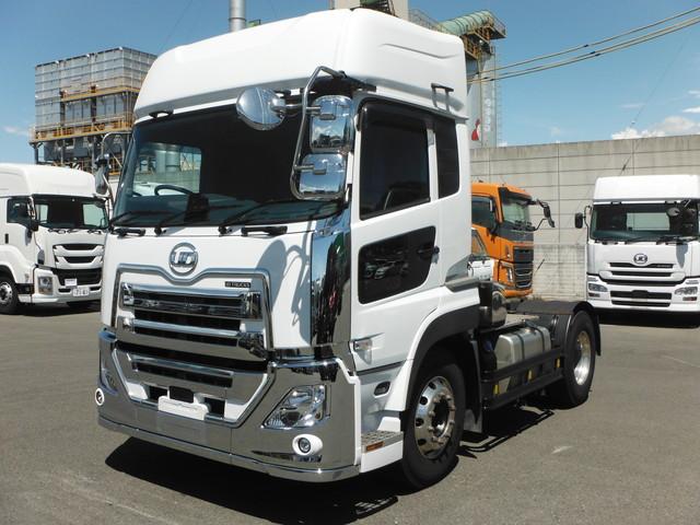 ＵＤトラックス クオン 　トラクタヘッド　第五輪荷重１１．６ｔ　４２０馬力