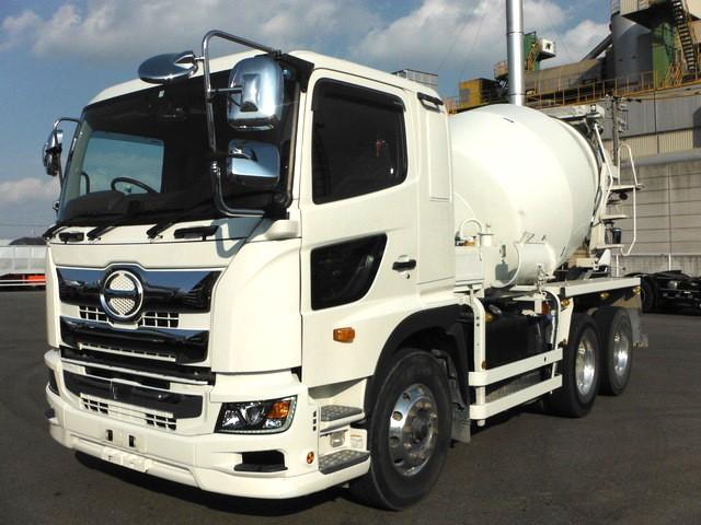 プロフィア(国産車その他) コンクリ−トミキサー　上物：ＫＹＢ製（型式：ＭＲ４４５０　容量：８．７ｍ）　電動ホッパーカバー付　２ 中古車画像