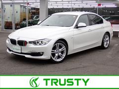 3シリーズ 320iラグジュアリー 弊社下取 Mスポーツ純正18インチAW(24y製造タイヤ装着)コンフォートアクセス メモリーパワーシート HDDナビ バックカメラ ミラーETC マルチステア アイドリングストップ Rパークセンサー 中古車画像