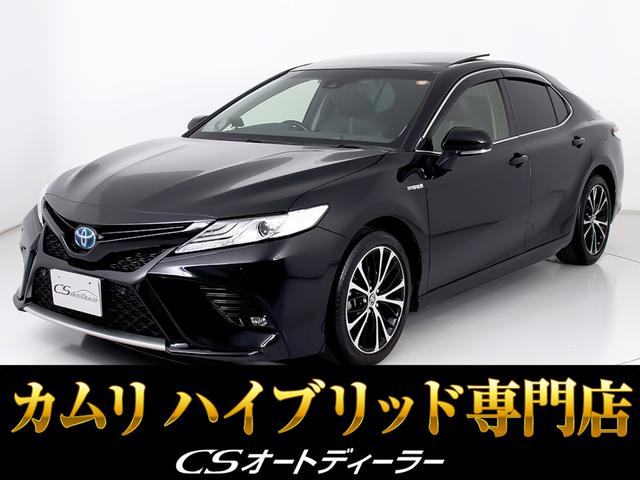 トヨタ カムリ ＷＳレザーパッケージ　（禁煙車）（サンルーフ）（ＪＢＬサウンド）（記録簿６枚）（ＢＳＭ）（ワイヤレス充電器）（黒本革）（セーフティセンス）（シートヒーター）（ＳＤマルチナビ）（ＬＥＤライト）（クリアランスソナー）