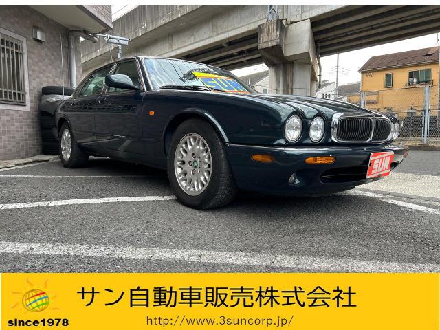 ＸＪ　エグゼクティブ３．２－Ｖ８　ＥＴＣ　ベージュレザー電動シート　シートヒーター　ウッドコンビステアリング　ステアリングスイッチ　木目パネル　アルミホイル