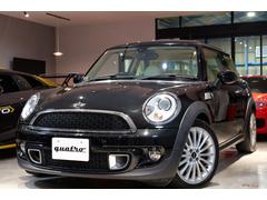 MINI インスパイアード・バイ・グッドウッド 正規ディーラー車 コノリーレザーシート シートヒーター ラム・ウールムートンフロアマット 純正アンビエントライトイルミネーションインテリア 限定車 中古車画像