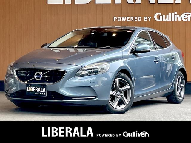 ボルボ Ｖ４０ Ｔ４　ＳＥ　ＡＣＣ　ＬＫＡ　ＢＬＩＳ　純正オーディオ　コーナーセンサー　黒革　シートヒーター　パワーシート　キセノンライト　オートライト　ＥＴＣ　１６インチＡＷ　プッシュエンジンスタート　アイドリングストップ