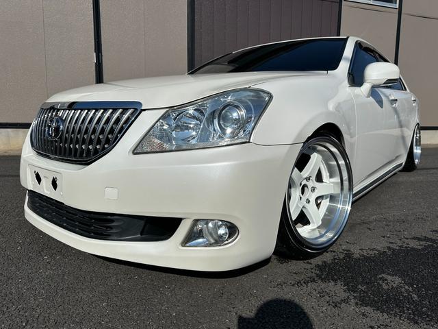 Ａタイプ　Ｌパッケージ　サンルーフ　革シート　車高調　社外１８インチアルミ　クルーズコントロール　ＨＩＤ　ＡＴ　シートヒーター　スマートキー　盗難防止システム　パワーシート　衝突安全ボディ　ＡＢＳ　ＥＳＣ　エアコン