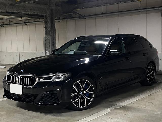 ５４０ｉ　ｘＤｒｉｖｅツーリング　Ｍスポーツ　ブラウンダコタレザー　１９インチＡＷ　ブルーキャリパー　ドライビングアシスト　パーキングアシスト　ＬＥＤヘッドライト　ＭエアロダイナミクスＰＫＧ　後席シートヒーター　ＨＵＤ　ＡｐｐｌｅＣａｒＰｌａｙ