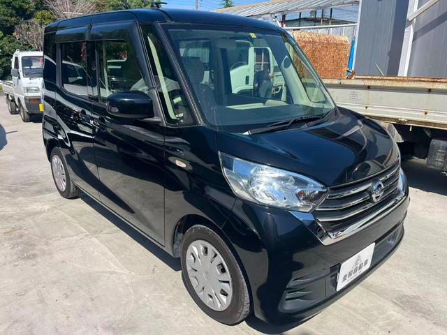 デイズルークス Ｓ　エマージェンシーブレーキ・レス　横滑防止　パワーウインドウ　ＥＴＣ　キ－レス　運転席助手席エアバッグ　ＡＢＳ　運転席エアバッグ　アイドリングストップ　パワーステアリング　衝突安全ボディ　エアコン（1枚目）
