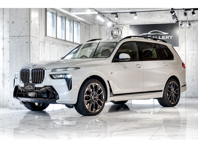 ＢＭＷ Ｘ７ ｘＤｒｉｖｅ　４０ｄ　Ｍスポーツ　６人乗りコンフォートシート　スカイラウンジパノラマガラスサンルーフ　純正２２インチホイール　ブラックレザー