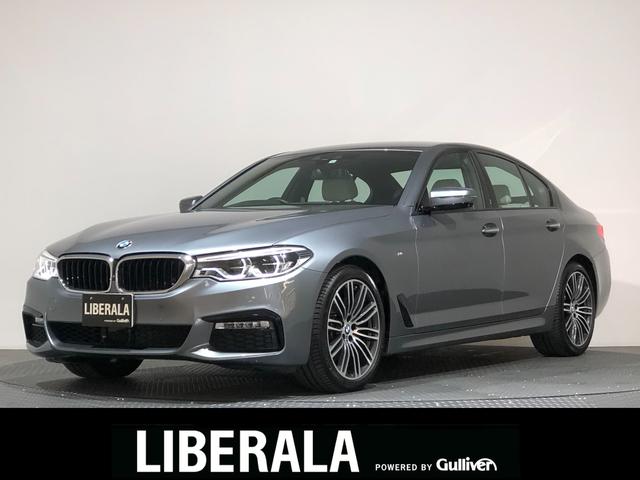 ｂｍｗ ５シリーズ５２３ｉ ｍスポーツ イノベーションｐｋｇ インテリジェントセーフティ レーンアシスト ａｃｃ ｂｓｍ ｈｕｄ 純正ナビｔｖ ３６０度ビューカメラ ｅｔｃ 白革 シートヒーター パワー トランク オートライト ｌｅｄライトの中古車 車体価格