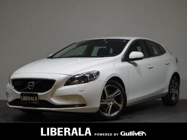 ボルボ V40