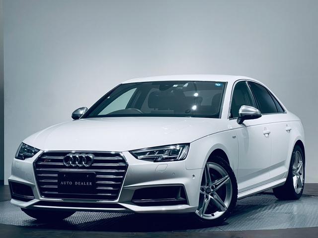 アウディ S4