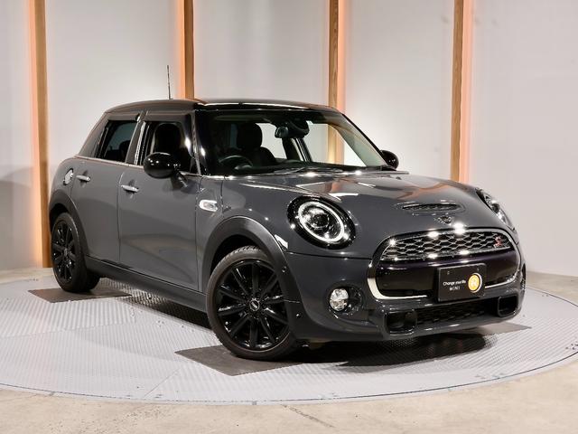 ＭＩＮＩ ＭＩＮＩ 禁煙車　ワンオーナー　純正ＨＤＤナビ　バックカメラ