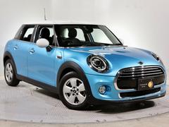 ＭＩＮＩ　ＭＩＮＩ　禁煙車　純正ナビ　バックカメラ　衝突軽減ブレーキ