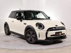 ＭＩＮＩ　ＭＩＮＩ　禁煙車　ワンオーナー　ハーフレザーシート　純正ナビ