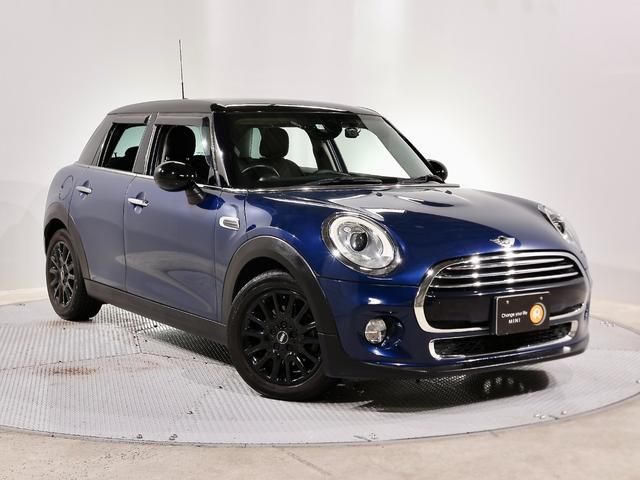 ＭＩＮＩ 禁煙車　純正ナビ　バックカメラ　ドライビングモード　クルコン　クルコン　純正アルミホイール　マルチファンクション　ＬＥＤヘッドライト／フォグランプ　ＥＴＣ　整備付（1枚目）