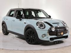 ＭＩＮＩ　ＭＩＮＩ　アイスブルーブラックエディション　６速ＭＴ　限定車　専用ボディカラー