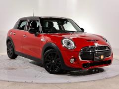 ＭＩＮＩ　ＭＩＮＩ　禁煙車　純正ナビ　アクティブクルコン　衝突軽減ブレーキ