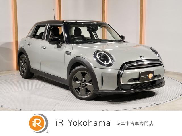 屋内展示場完備！ミニ専門自社工場で納車前点検を実施！ ご来店前にご連絡頂ければ、ミニのご用意をし、スムーズなご案内が可能です。