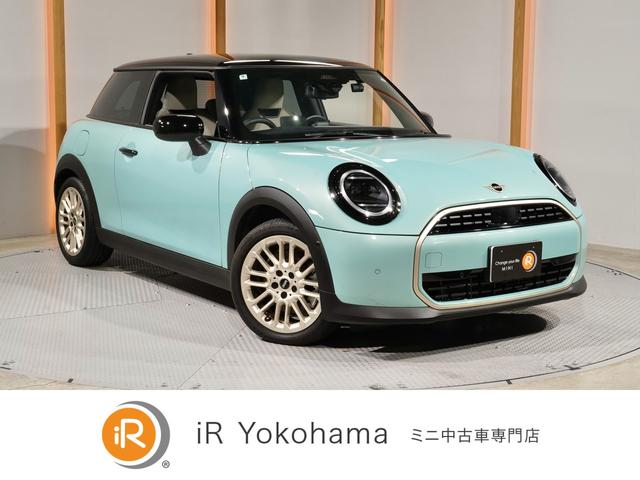 ＭＩＮＩ クーパーＣ　フェイバリット・トリム　禁煙車　ワンオーナー　ベスキン／ベージュ　シート＆ハンドルヒーター　ワイヤレスチャージ　ヘッドアップディスプレイ　リアカメラ　前後障害物センサー　レーンキーピングアシスト　純正ナビ　ＥＴＣ２．０整備付（1枚目）