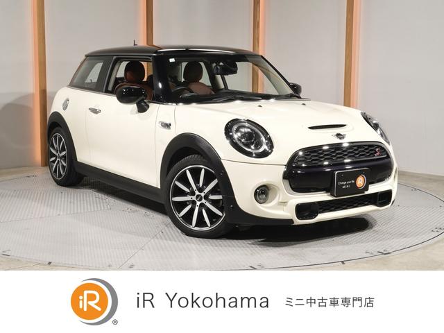 屋内展示場完備！ミニ専門自社工場で納車前点検を実施！ ご来店前にご連絡頂ければ、ミニのご用意をし、スムーズなご案内が可能です。