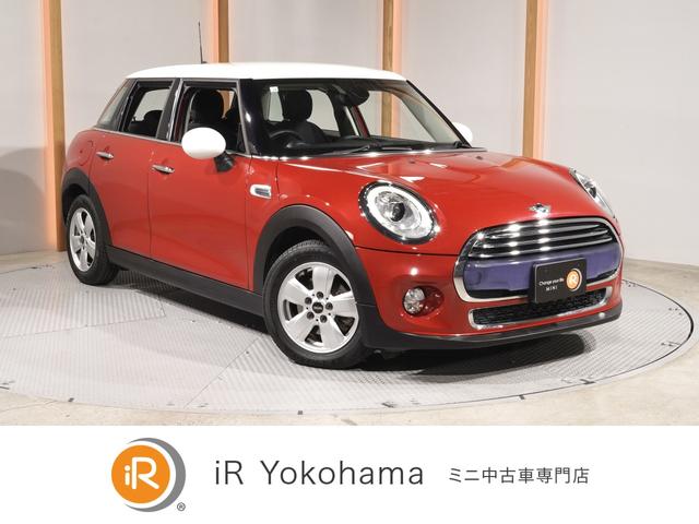 ＭＩＮＩ(ミニ) クーパーＤ　禁煙車　純正ナビ　バックカメラ　リア障害物センサー　レザーステアリング　ＬＥＤヘッドライト　ホワイトターンシグナルライト　ＥＴＣ　整備付 中古車画像