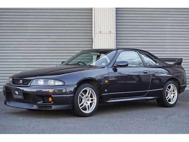 中古車 日産 スカイラインGT-R