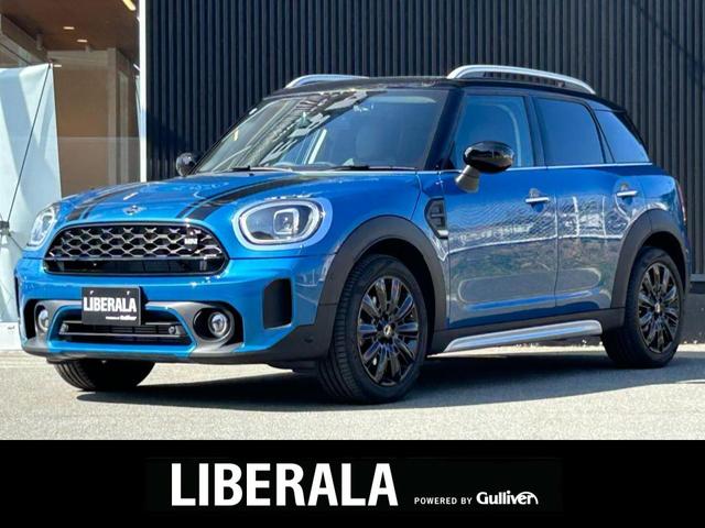 ＭＩＮＩ(ミニ) クーパーＤクロスオーバプレミアム＋Ｐエセンシルトリム　ユーザー買取車☆　ナビ　ＡｐｐｌｅＣａｒＰｌａｙ　バックカメラ　ＡＣＣ　置くだけ充電器 中古車画像