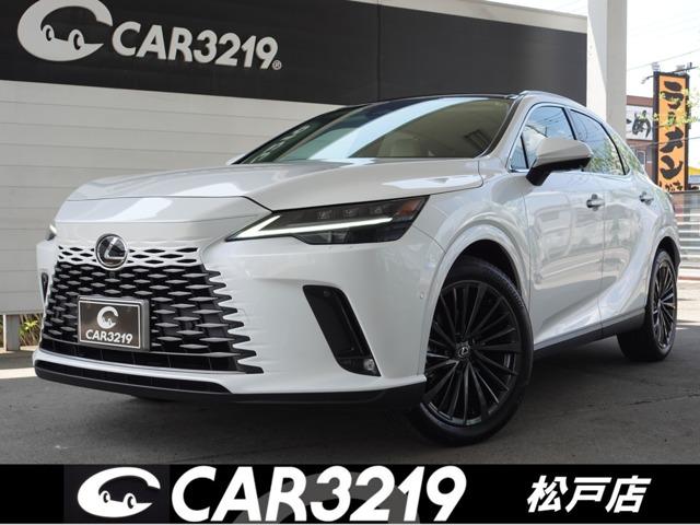ＲＸ３５０ｈ　バージョンＬ　パノラマルーフ　デジタルインナーミラー　全周囲カメラ　ベンチレーション　シートヒーター　純正ナビ　ＥＴＣ２．０　ＡＣＣ　ＢＳＭ　レーンキープ　　純正２１インチアルミホイール　電動シート　電動バックドア