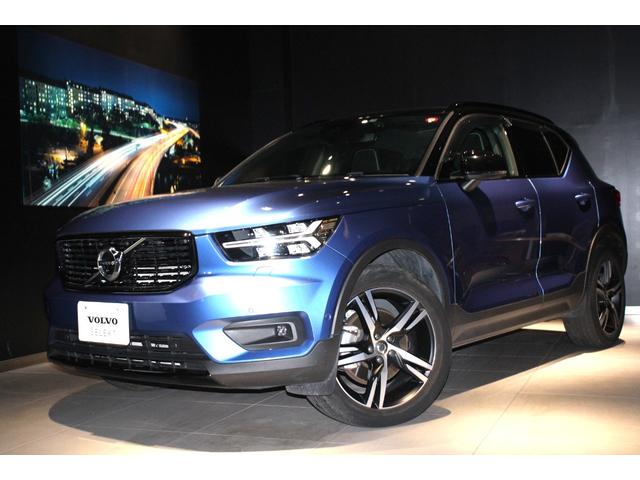 ＸＣ４０ Ｂ４　ＡＷＤ　Ｒデザイン　電動パノラマガラスサンルーフ　ＦＲ純正ドラレコ　前後シートヒーター　ステアリングホイールヒーター　１９インチＡＷ　３６０度ビューカメラ