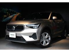 ボルボ　ＸＣ４０　プラス　Ｂ４　ＡＷＤ　レーンキープアシスト