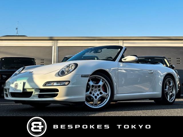 911カレラカブリオレ（ポルシェ）９１１カレラＳ　カブリオレ　ティプトロニックＳ　点検整備記録簿１１件／純正１９インチアルミ／カラードブレーキキャリパー／ブラックレザー／ウィンドディフレクター／ｃａｒｒｏｚｚｅｒｉａ「ＡＶＩＣ−ＣＬ９００」８インチナビＴＶ 中古車画像