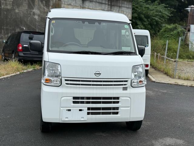 ＮＶ１００クリッパーバン(日産) ＤＸ　セーフティパッケージ　車検２年間　ＥＴＣ　キーレス　オーバーヘッドレス　ドライブレコーダー 中古車画像