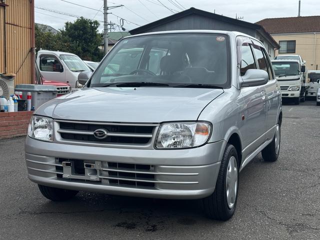 １オーナー禁煙車！ＤＯＨＣ！４ＷＤ！走行少なく１００００ｋｍ台お早めに！