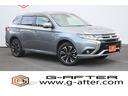 アウトランダーＰＨＥＶ Ｇナビパッケージ　純正ナビ／地デジ／３６０°カメラ／４ＷＤ／ハーフレザーシート／パワーシート／衝突軽減ブレーキ／レーダークルーズコントロール／」（1枚目）