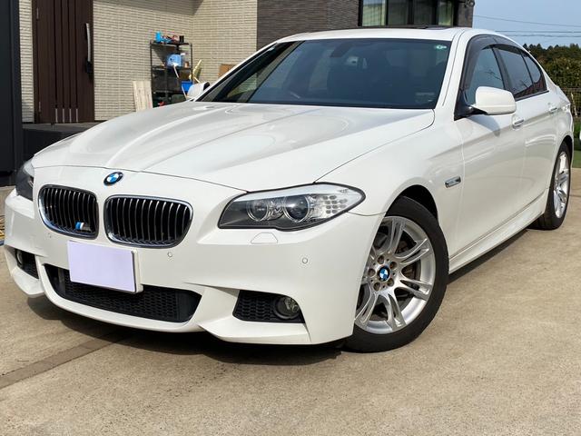 ５シリーズ(BMW) ５２８ｉ　Ｍスポーツパッケージ　Ｅ−８スポーツＡＴ／大型サイドシルスポイラー／ブラックリアエアロバン 中古車画像